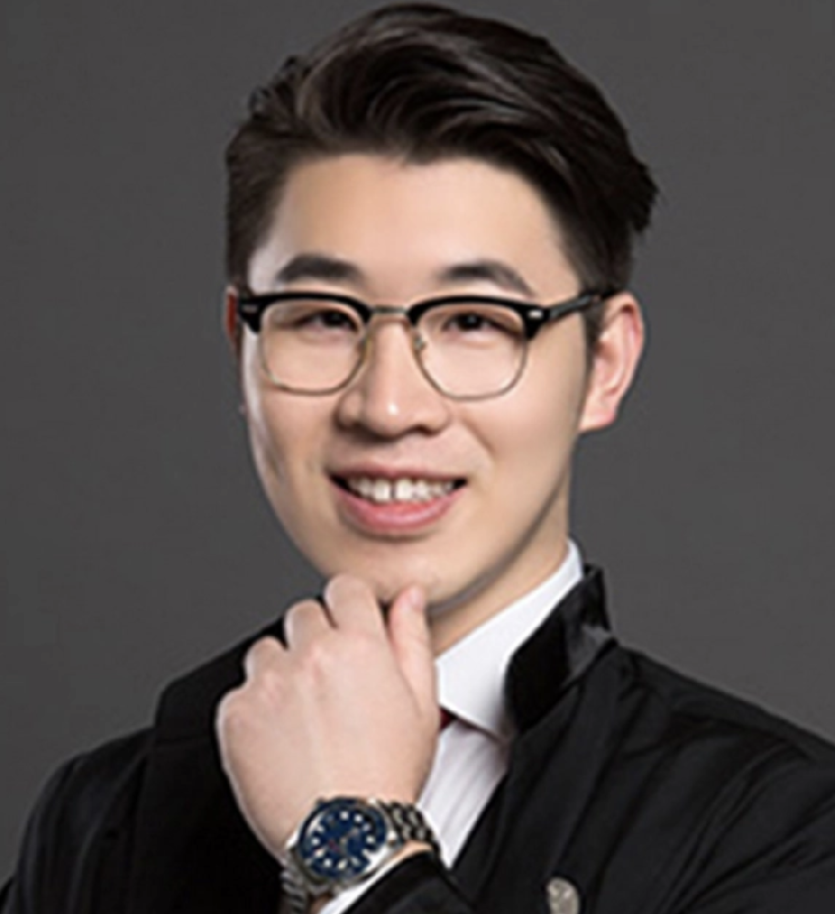 程杰照片.png