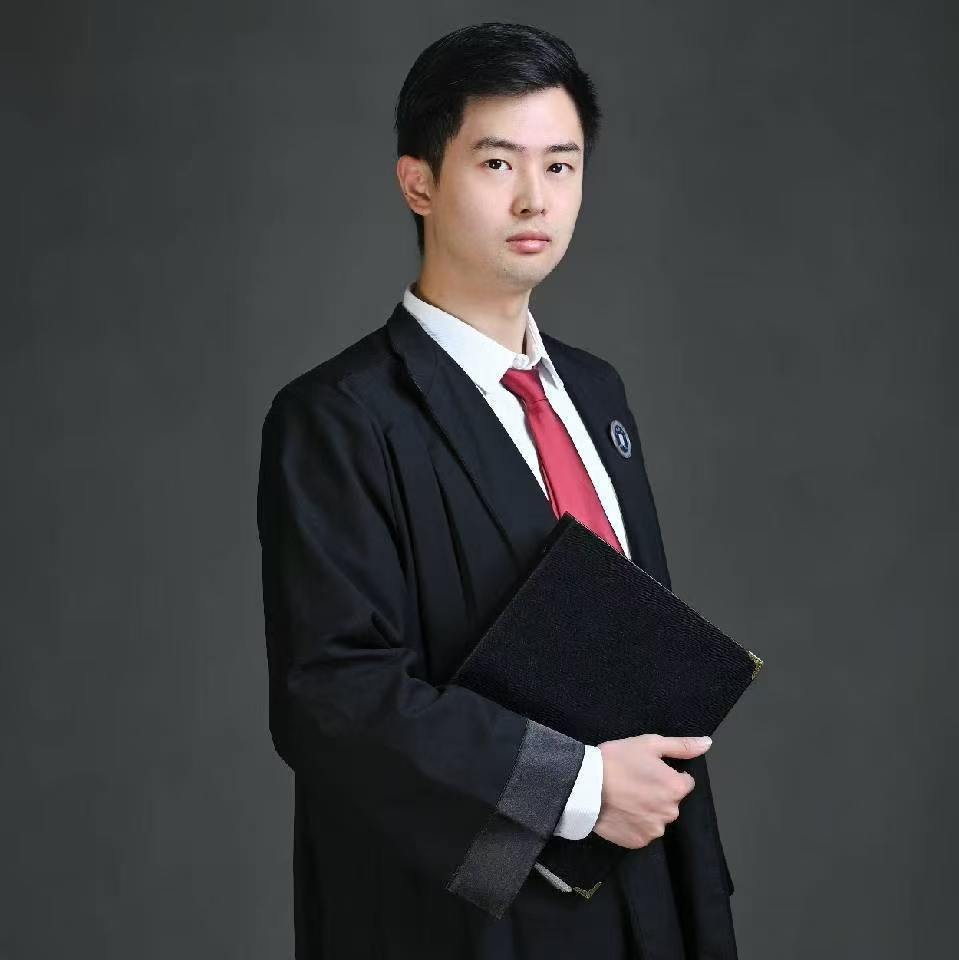 邓凯文形象照.jpg