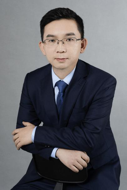 吴晓峰个人照.png